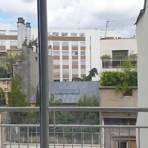 https://apt-le-nid-douillet.fr-paris.fr
